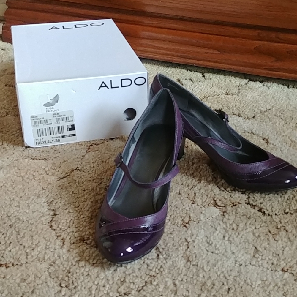 ALDO purple Mary jane heels